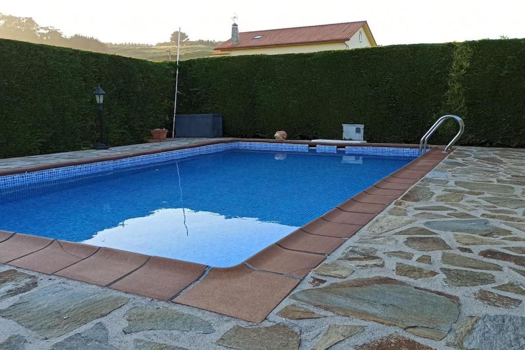 פרול Casa Con Piscina Muy Cerca De Las Playas De San Xurxo Y Doninos מראה חיצוני תמונה